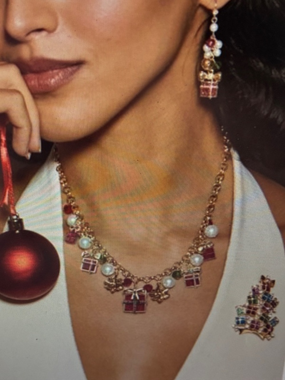 Avon. Limited edition from the pearly wrapped present collection.
